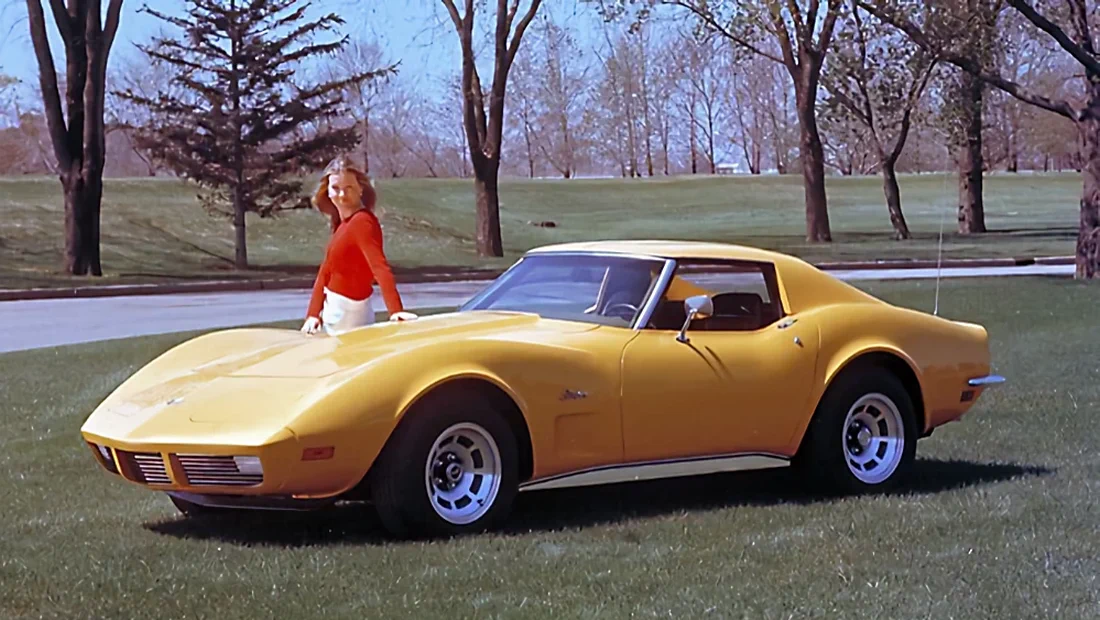 Corvette Generations/C3/C3 1973 Yellow.webp